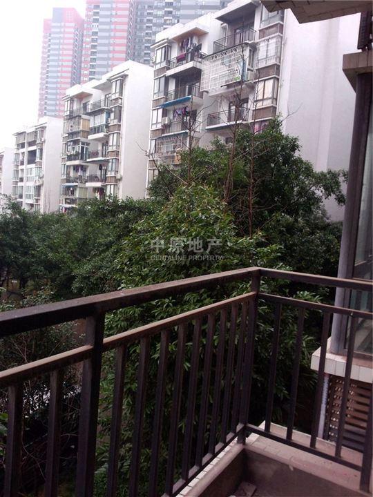渝北西南大学旁 湖山花园 小学旁 交通方便 配套成熟